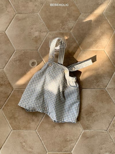 Bebe holic06｜(3m-18m) 棋格吊帶褲13