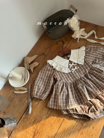 Marron58｜(3m-18m) 格紋荷葉領洋裝包屁衣13