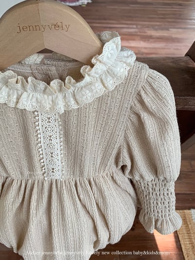 JE585｜(66-90cm) 蕾絲花邊領泡泡袖包屁衣4