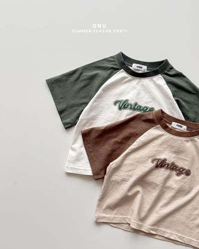 onu24｜(70cm-115cm) 撞色英字印花上衣3