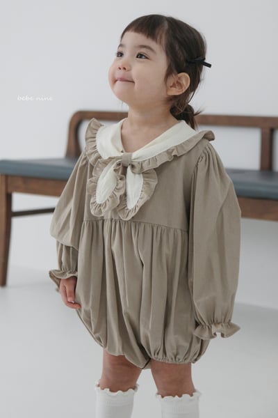 bebe nine33 (65-90) 2色滾邊領結包屁衣5