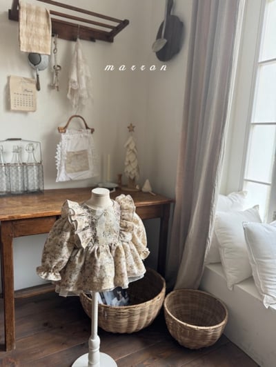 Marron 65｜(3m-18m) 古典碎花荷葉洋裝包屁衣12