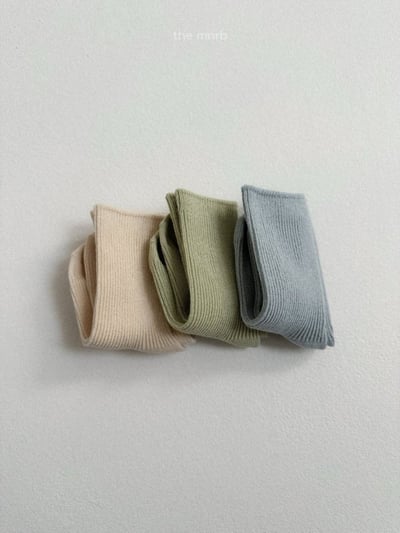 MiniRobe01｜(free) 日常中筒長襪三雙組3