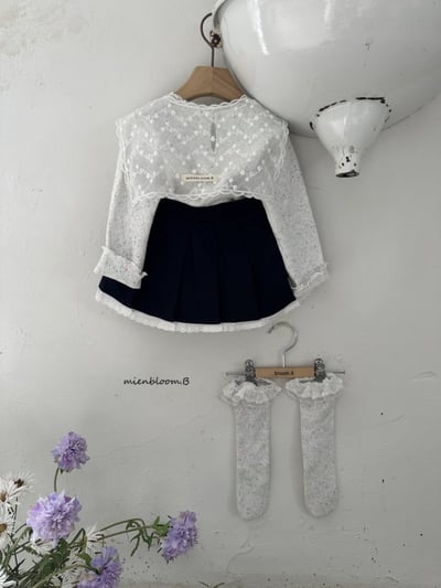 Bloom.b10｜(0m-18m) 愛心蕾絲花邊無根襪4