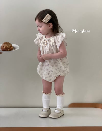 JE710｜(66-90cm) 碎花飛袖包屁衣3