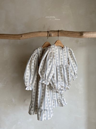 Anne Shirley14｜(1y-5y) 1色春日花卉滾邊洋裝4