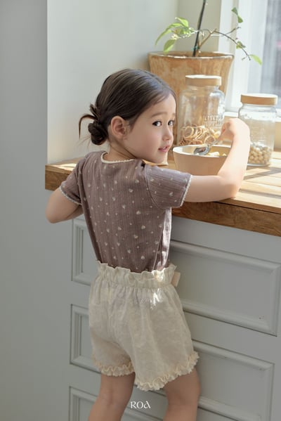 ROA25｜(6m-18m) 2色蕾絲滾邊碎花上衣10