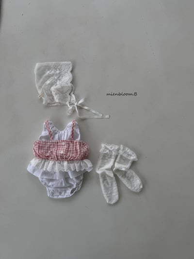 Bloom.b06｜(0m-18m) 櫻桃荷葉邊包屁衣5