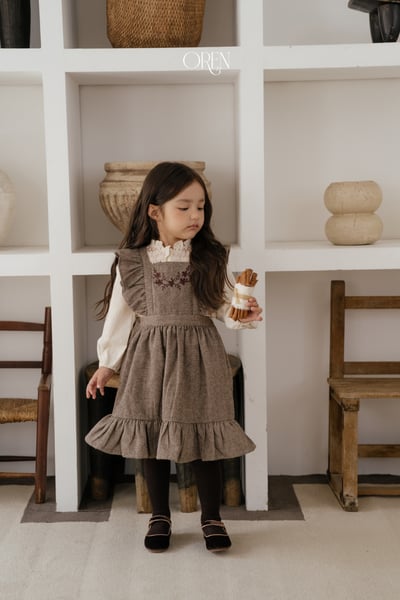 OREN25｜(85-120cm) 復古荷葉邊吊帶洋裝4