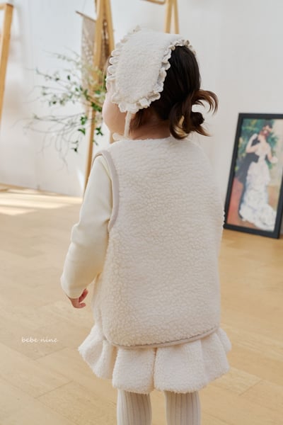 bebe nine37 (65cm-115cm) 2色蕾絲邊口袋刷毛背心6