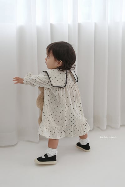 bebe nine17 (65-90) 2色翻領荷葉滾邊洋裝11