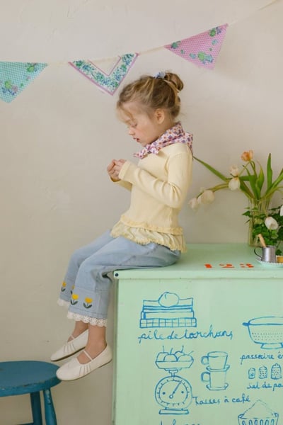 FLO57｜(75-140) 3色蕾絲荷葉花邊上衣20