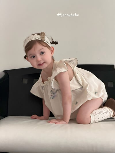 JE708｜(66-90cm) 刺繡花卉滾邊包屁衣15