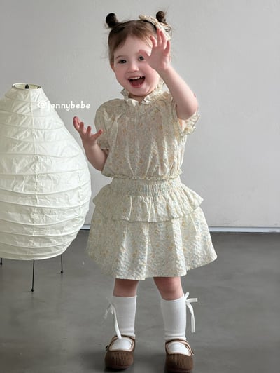 JE715｜(80-110cm) 小碎花縮口袖套裝11