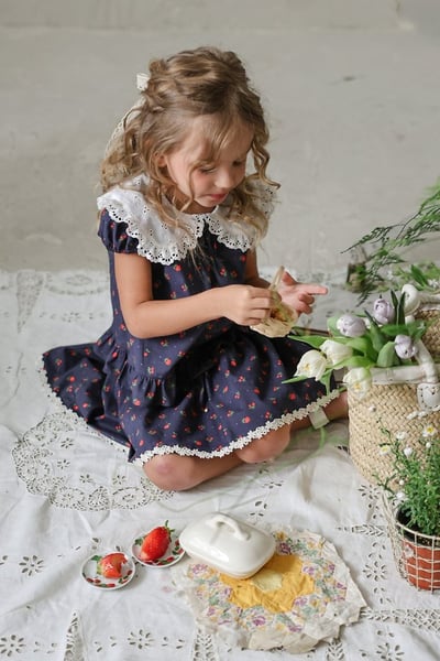 FLO40｜(75-140) 蕾絲翻領碎花褲裙14