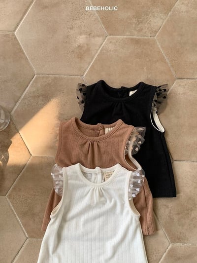 Bebe holic40｜(3m-18m) 素色蕾絲上衣3