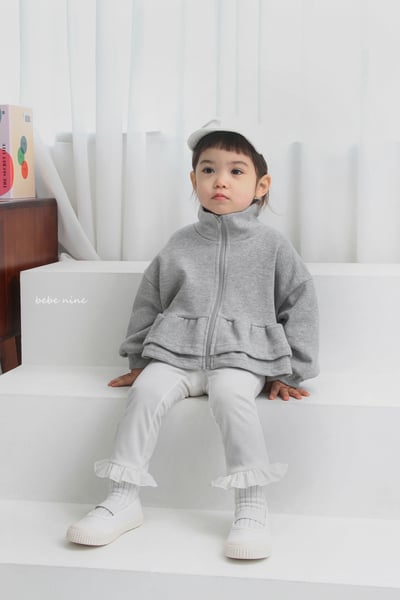 bebe nine30  (65-115) 3色立領蛋糕裙襬拉鍊外套13