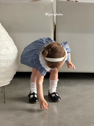 JE724｜(80-110cm) 蕾絲領線條套裝12