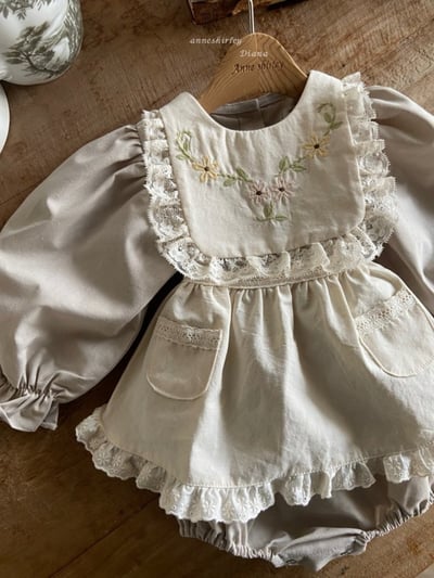 Anne Shirley04｜(3m-22m) 1色刺繡方領包屁衣14