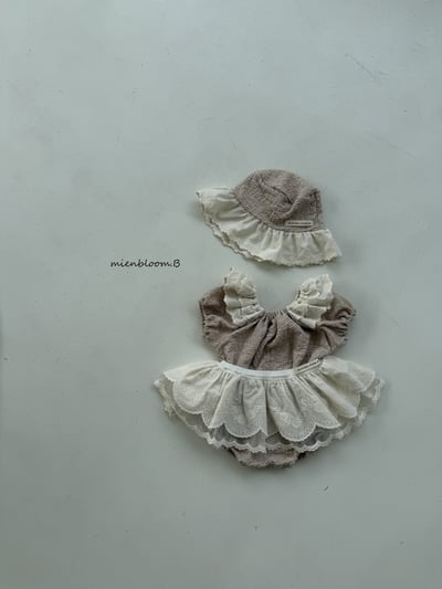 Bloom.b08｜(0m-18m) 荷葉繡褶皺包屁衣4