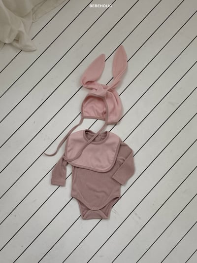 Bebe holic29｜(3m-18m) 小兔寶寶包屁衣套裝2