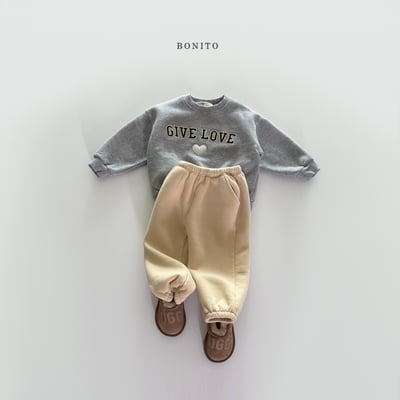 Bonito51｜(75cm-125cm-mom) 英字印花休閒上衣18