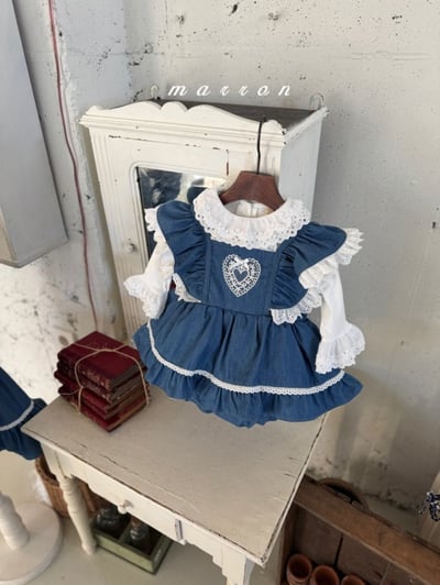 Marron33｜(3m-18m) 愛心刺繡蕾絲花邊包屁衣10