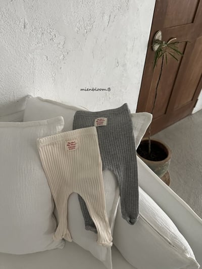 Bloom.b37｜(0m-18m) 素面羅紋褲襪7