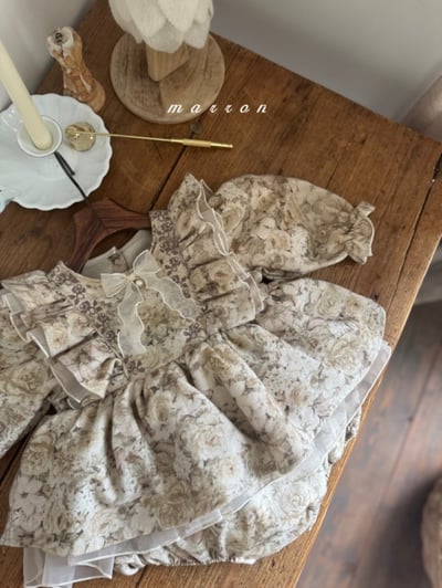 Marron 65｜(3m-18m) 古典碎花荷葉洋裝包屁衣10