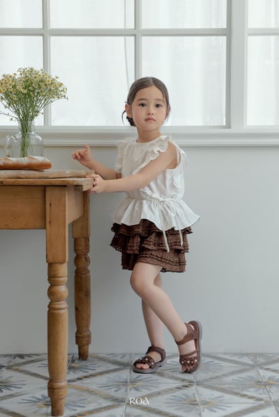 ROA19｜(6m-18m) 2色雕花荷葉袖綁帶背心8