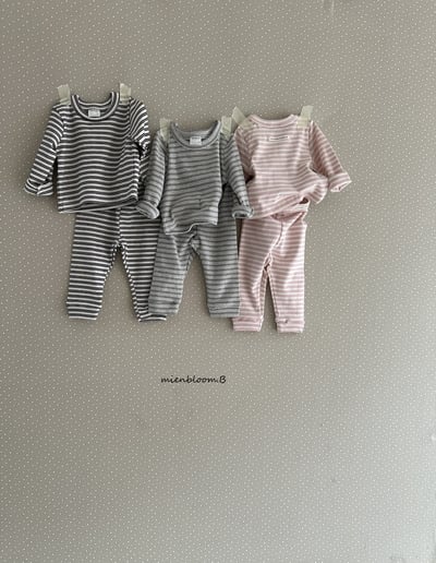 Bloom.b57｜(3m-24m/85cm-125cm) 雙條紋圓領上衣3