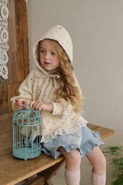 FLO15｜(75-140) 2色蕾絲碎花連帽外套13