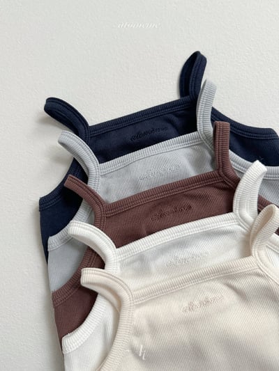 Atomeme33｜(70-110) 簡約細肩背心7