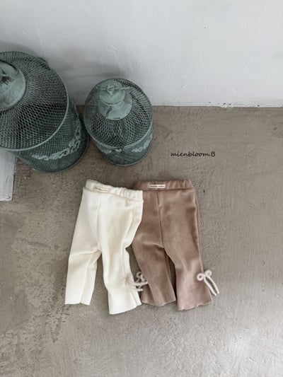 Bloom.b36｜(0m-24m/85cm-125cm) 刷絨蝴蝶開叉喇叭褲8