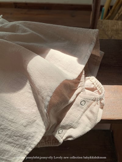 JE577｜(66-90cm) 蕾絲領飛袖包屁裙4