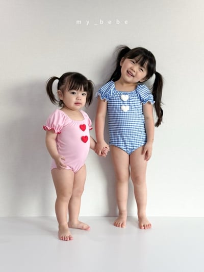 my_bebe03｜(75-105cm) 荷葉抓皺愛心泳衣含泳帽4