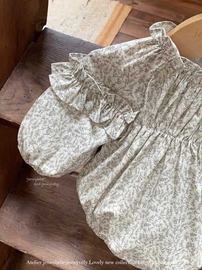 JE553｜(66-90cm) 花邊袖碎花包屁衣21