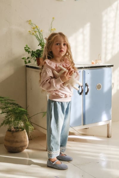 FLO29｜(75-140) 2色荷葉花瓣領縮口上衣7