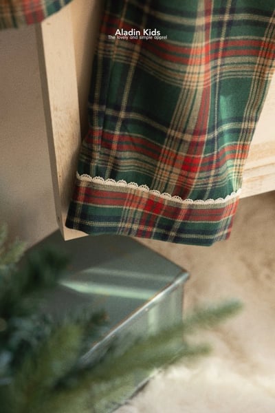 ALADIN24｜(mom-dad) 聖誕格紋家居套裝12