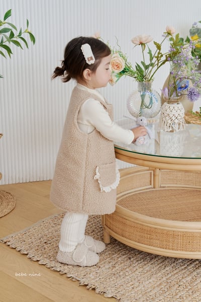 bebe nine38 (65cm-115cm) 2色蕾絲邊口袋吊帶洋裝9