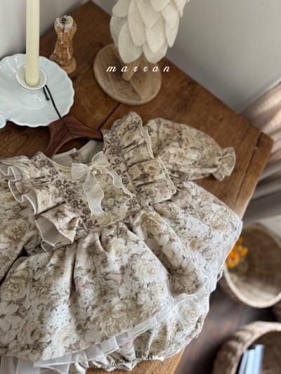 Marron 65｜(3m-18m) 古典碎花荷葉洋裝包屁衣3