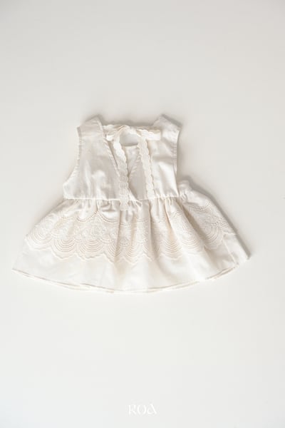 ROA07｜(6m-18m) 1色雕花荷葉背心12