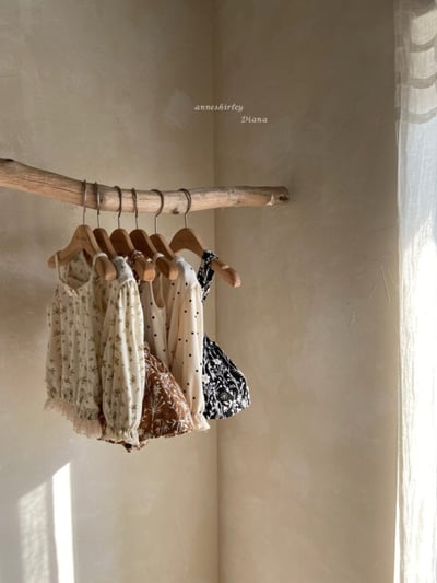 Anne Shirley23｜(3m-24m) 2色細肩碎花/波點蕾絲背心9