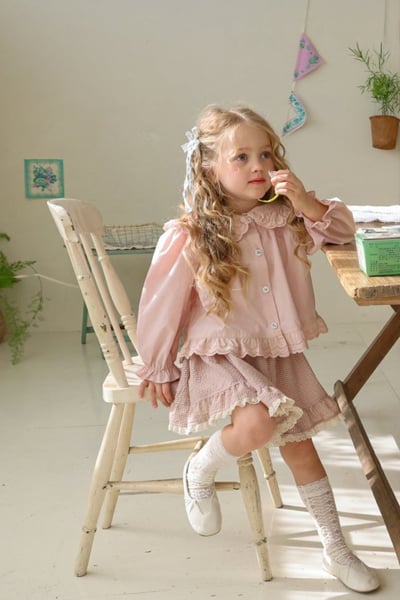 FLO31｜(75-140) 2色荷葉蕾絲翻領襯衫2