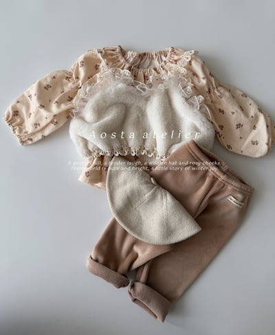 AOSTA40｜(6m-5y) 蕾絲花邊刷毛肩帶背心10