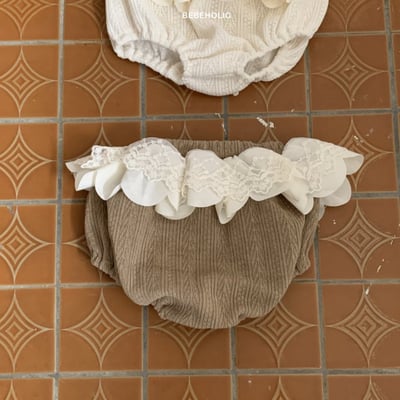 Bebe holic｜(55-85cm) 寶寶百合蕾絲燈籠褲10
