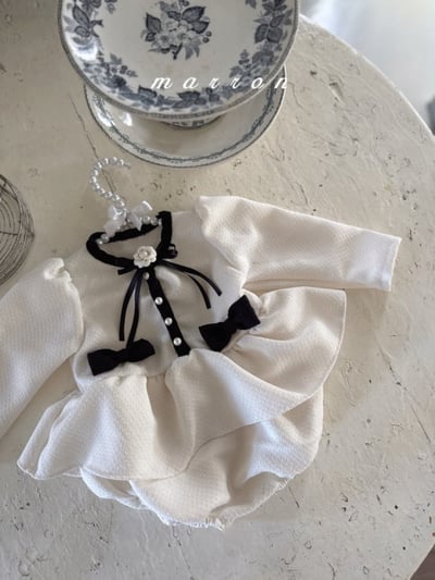 Marron64｜(3m-18m) 小香風洋裝包屁衣不含別針3