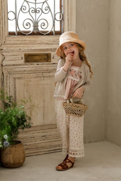 FLO06｜(75-140) 蕾絲細肩花朵衣11