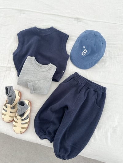 MiniRobe48｜(70-110) 壓紋設計背心10