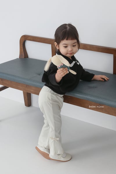 bebe nine32  (65-115) 2色蝴蝶緞帶小喇叭褲6